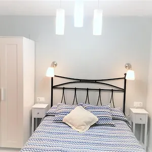 https://apartamento-200-metros-playa.hotelsinnerja.org